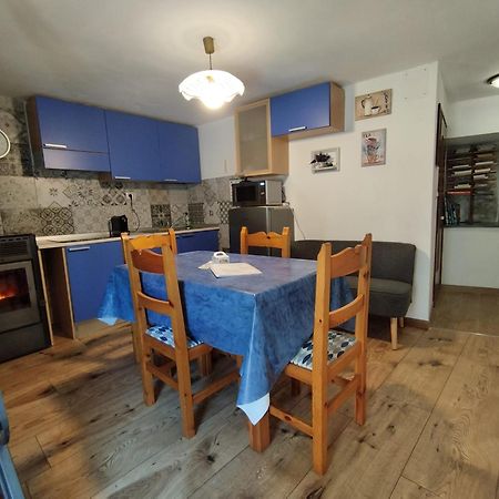 Hameau Gubioche, Casa Vacanze Chambave Quarto foto